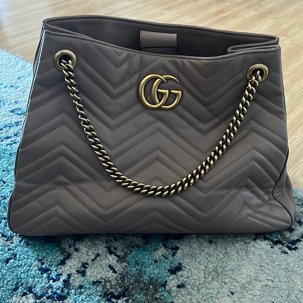 Gucci Marmont Matelasse Tote Bag